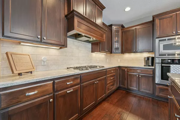 Minnetonka, MN 55345,5009 Williston RD