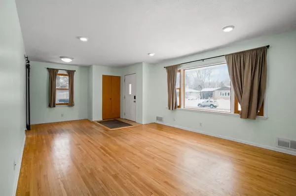 Blaine, MN 55434,8550 Able ST NE