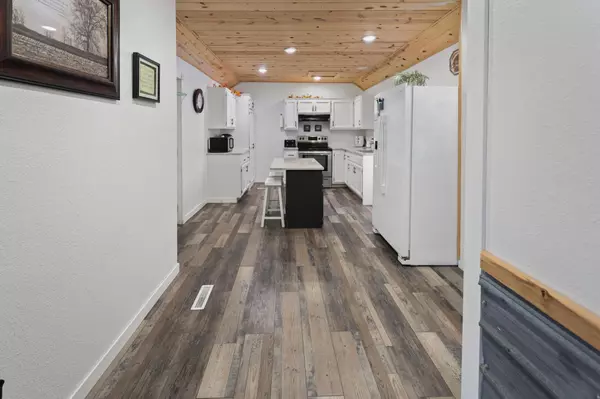 Sauk Rapids, MN 56379,810 2nd AVE N