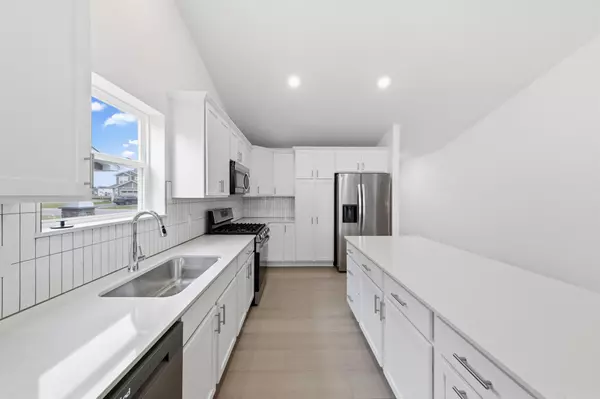 Andover, MN 55304,930 151st AVE NW