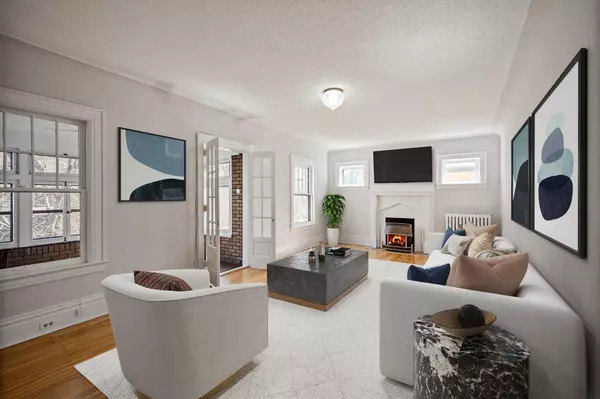 Minneapolis, MN 55405,2112 Emerson AVE S #3