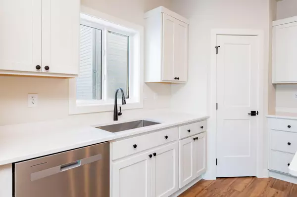 Horace, ND 58047,6767 66th AVE S