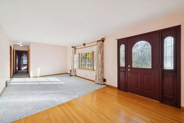 Bloomington, MN 55425,1312 E 93 1/2 ST