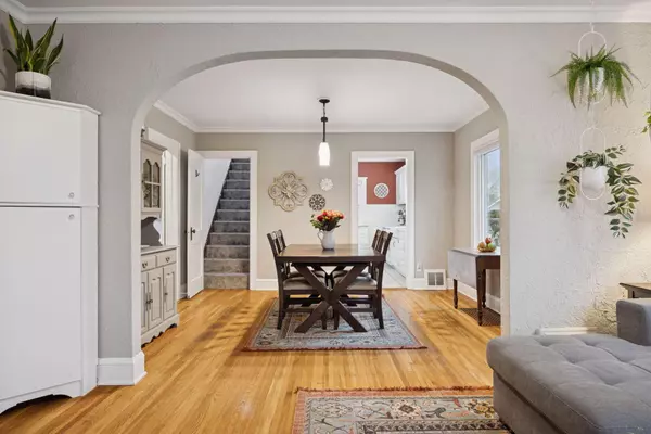 Saint Paul, MN 55104,1141 Blair AVE