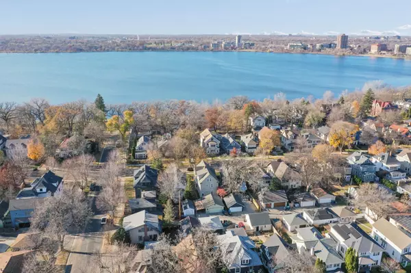 Minneapolis, MN 55408,3349 Irving AVE S