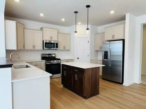 Dayton, MN 55327,14925 Riverview LN N