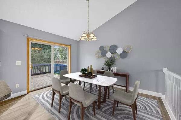 Champlin, MN 55316,5111 109th AVE N