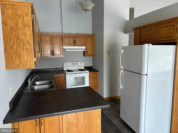 Fridley, MN 55432,6420 Starlite CIR NE