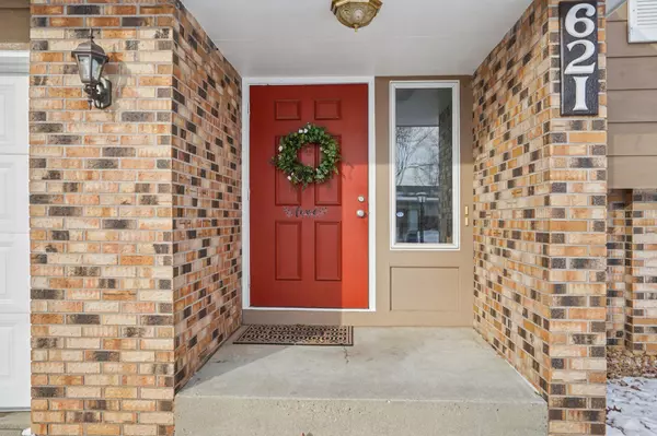 Shakopee, MN 55379,621 Menke AVE