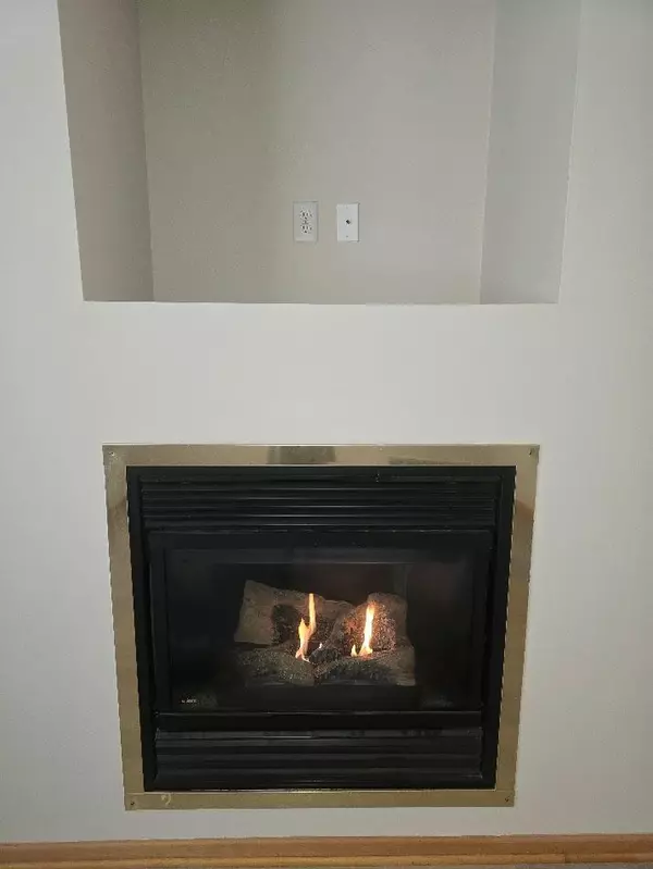 Maple Grove, MN 55311,6508 Merrimac LN N