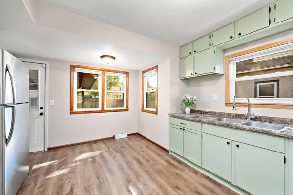 Minneapolis, MN 55412,3418 Queen AVE N