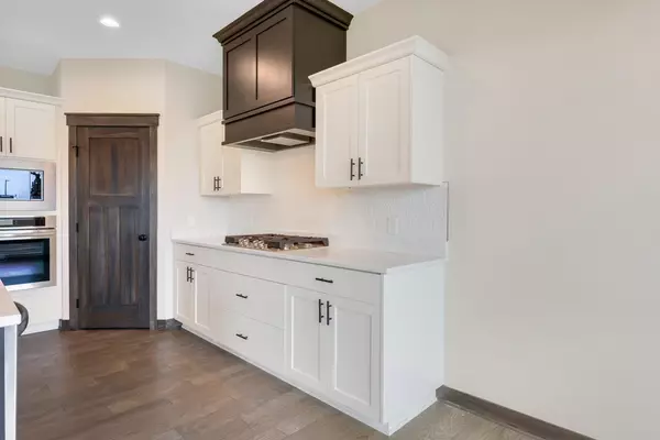 Lakeville, MN 55044,18583 Hidden WAY