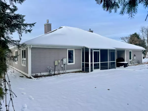 Wabasha, MN 55981,100 Idle Hour CT