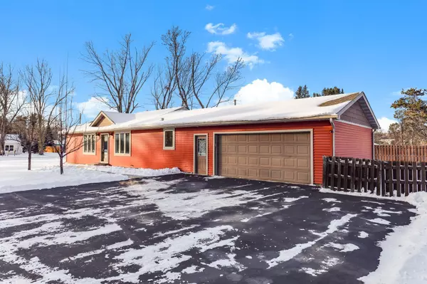 Lakeland, MN 55043,505 Quinlan AVE N