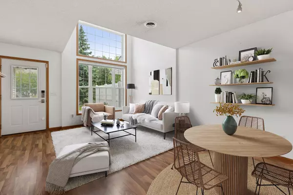 Chaska, MN 55318,2732 Wagon Wheel Curve