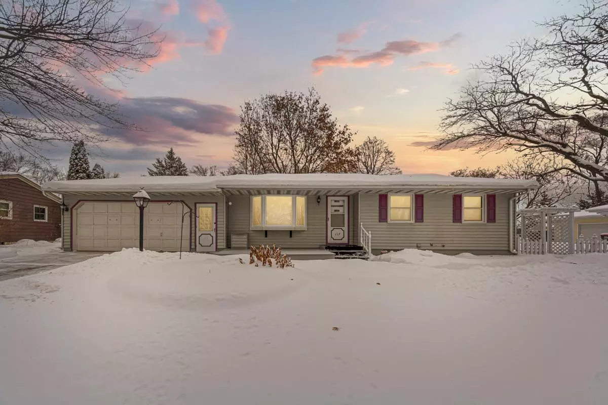 Woodbury, MN 55125,117 Sherrie LN