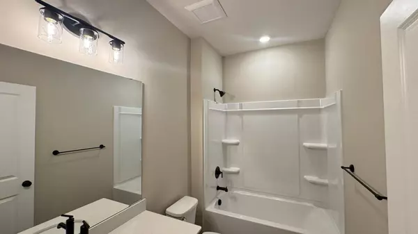 Rosemount, MN 55068,14830 Artaine TRL