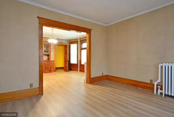 Saint Paul, MN 55130,1195 Edgerton ST