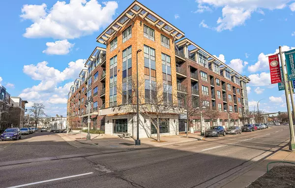 4525 Park Commons DR #320, Saint Louis Park, MN 55416