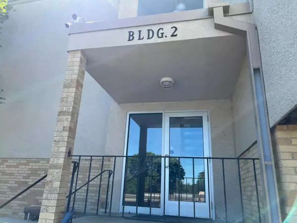 362 Elton Hills DR NW #18, Rochester, MN 55901