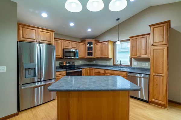 Mankato, MN 56001,225 Pinehurst DR