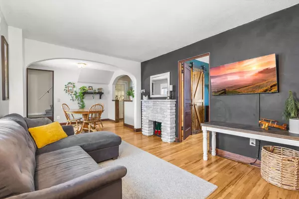 River Falls, WI 54022,101 S 8th ST