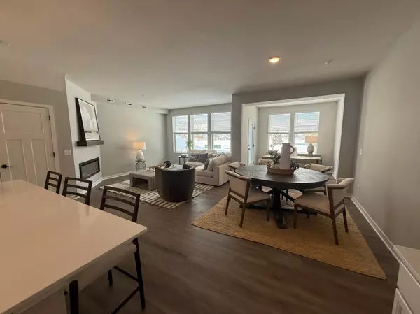 14995 Avondale VW, Rosemount, MN 55068