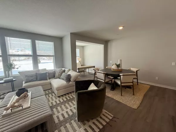 Rosemount, MN 55068,14995 Avondale VW