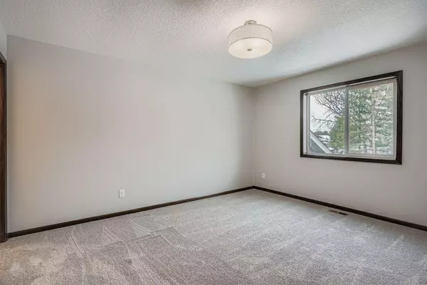 Lino Lakes, MN 55014,510 Lois LN