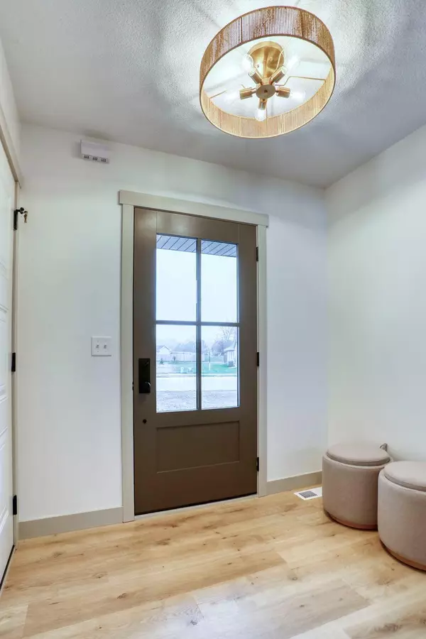 New Richmond, WI 54017,1183 Wisteria LN