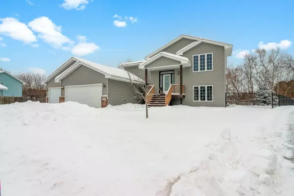 1153 Pierce PATH NE, Bethel, MN 55005