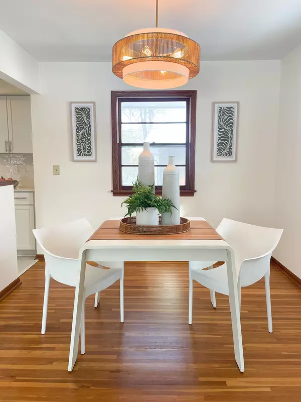 New Hope, MN 55428,8416 Meadow Lake RD N