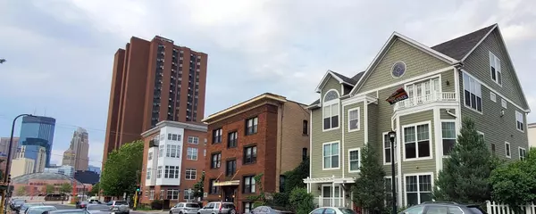 Minneapolis, MN 55404,1805 3rd AVE S #202