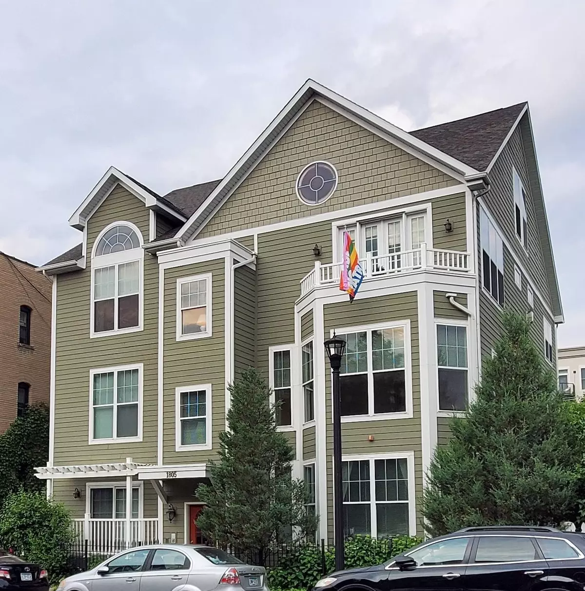 Minneapolis, MN 55404,1805 3rd AVE S #202