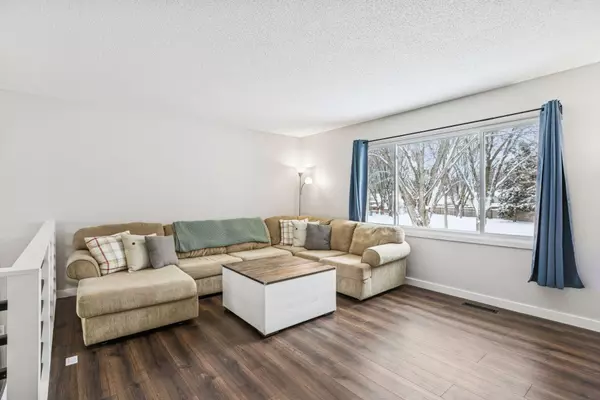 Maple Grove, MN 55369,11795 100th PL N