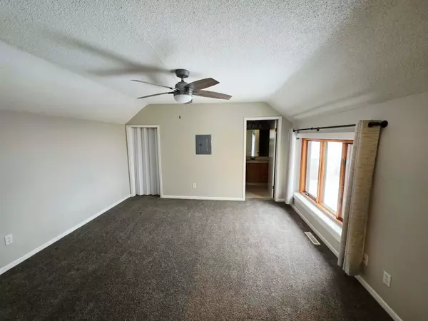 Saint Cloud, MN 56304,312 3rd AVE NE