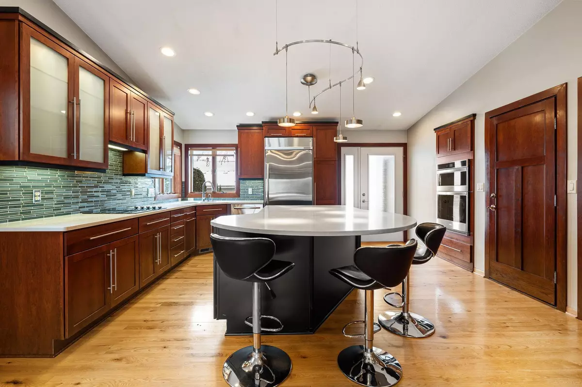 Austin, MN 55912,400 Oakland PL NE #9