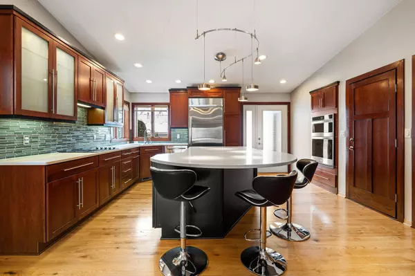 400 Oakland PL NE #9, Austin, MN 55912