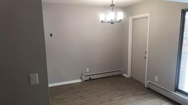 Saint Louis Park, MN 55416,4630 Cedar Lake RD S #2