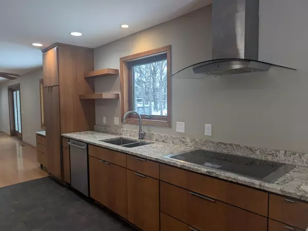 Coon Rapids, MN 55448,1625 124th AVE NW