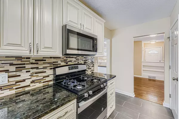 Saint Louis Park, MN 55426,2265 Kentucky LN