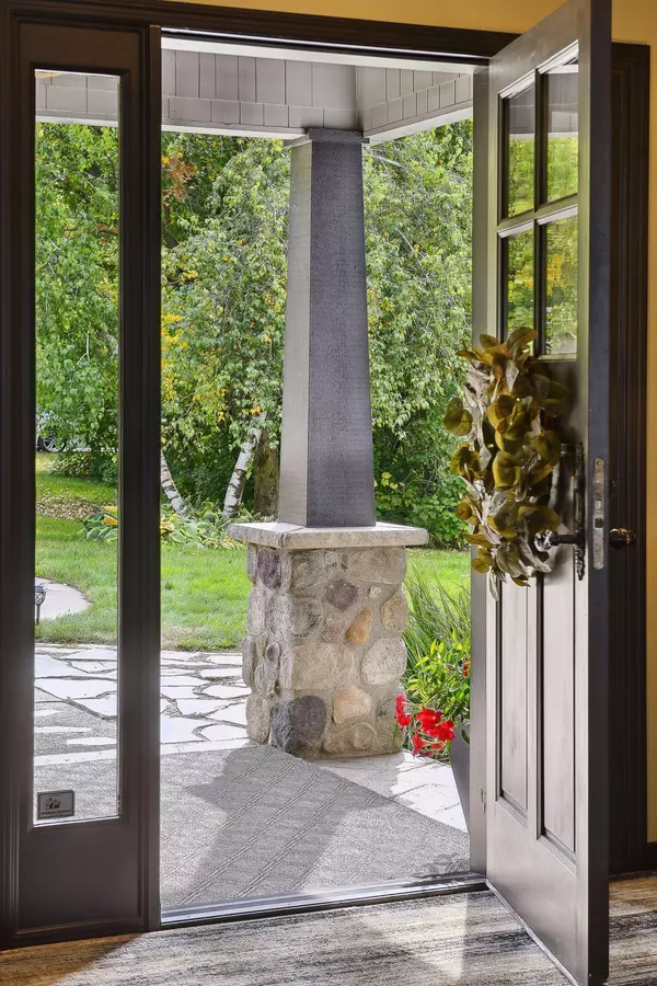 Hutchinson, MN 55350,16057 673rd AVE