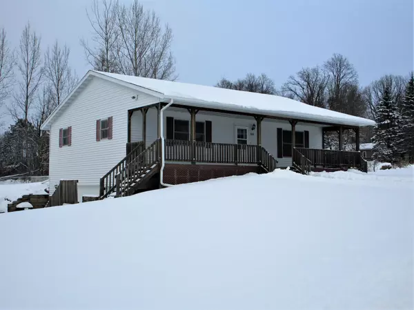 303 Dancer ST, Milltown, WI 54858