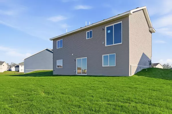 Delano, MN 55328,747 Blackbird CIR