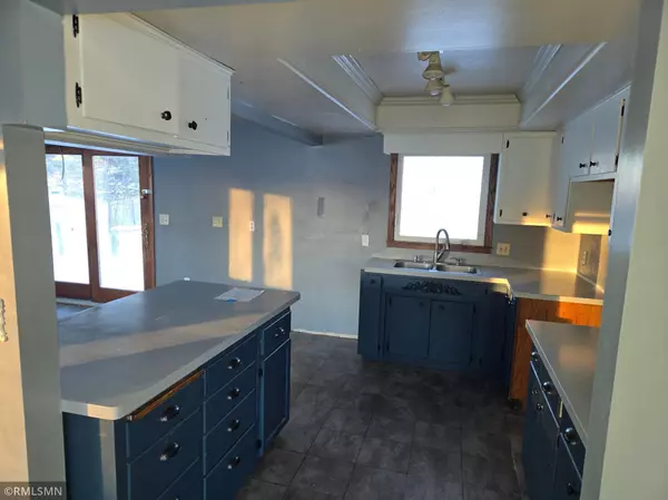 New Prague, MN 56071,200 4th AVE SW