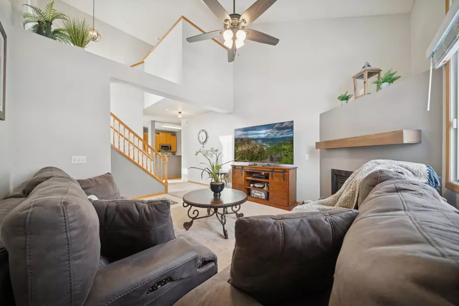 14090 Plymouth AVE ##68, Burnsville, MN 55337