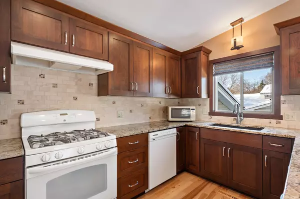 Champlin, MN 55316,7606 116th AVE N