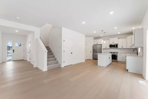 Oakdale, MN 55128,7554 Upper 42nd ST N