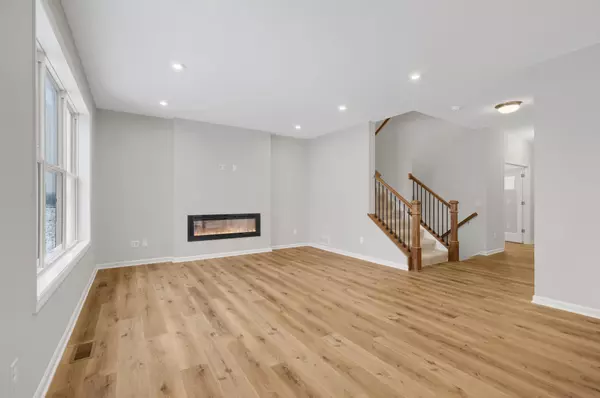 Shakopee, MN 55379,1943 Sparrow DR