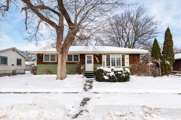 Saint Paul, MN 55103,449 Lafond AVE